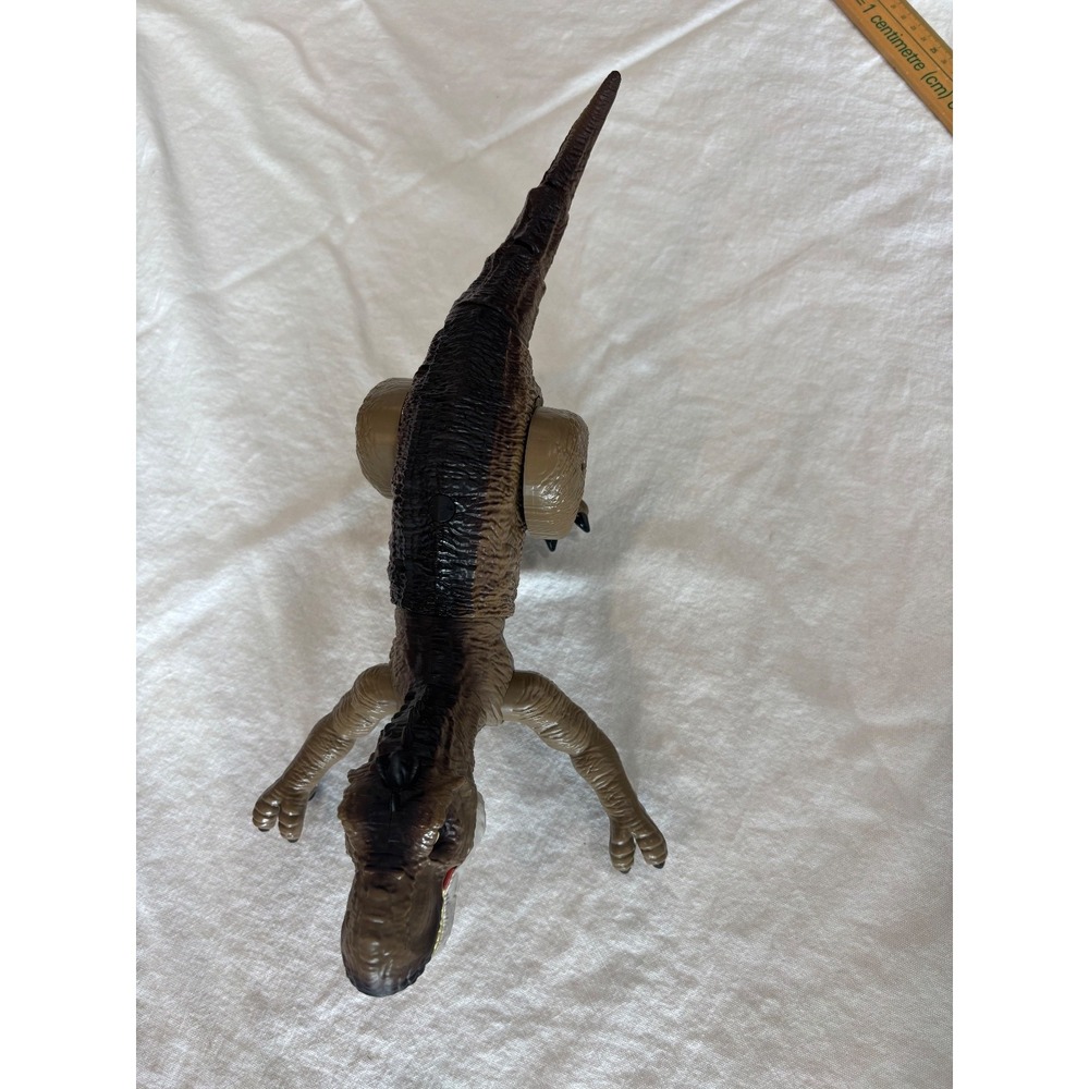 New in box Dinosaur Zone-Mist Spraying T-Rex, Walks, Roars, Eyes Light Up,tested - Picture 10 of 17